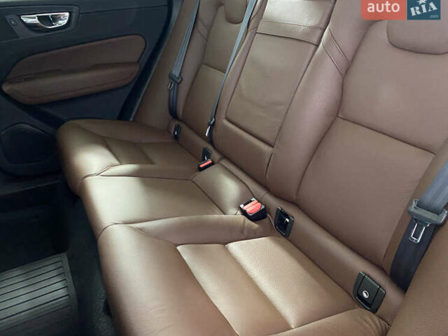 Белый Вольво ХС60, объемом двигателя 1.97 л и пробегом 130 тыс. км за 25950 $, фото 10 на Automoto.ua