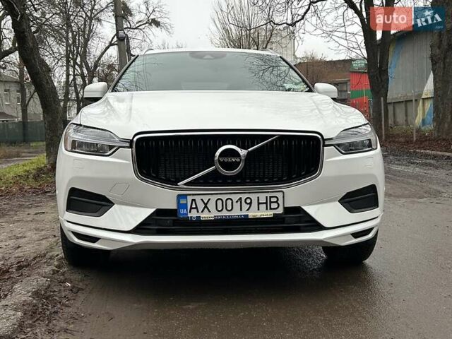 Белый Вольво ХС60, объемом двигателя 1.97 л и пробегом 118 тыс. км за 26500 $, фото 3 на Automoto.ua