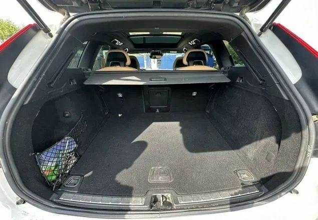 Вольво ХС60 2018 в Одессе на Automoto.ua Белый Вольво ХС60, объемом двигателя 0 л и пробегом 71 тыс. км за 34000 $, фото 13 на Automoto.ua