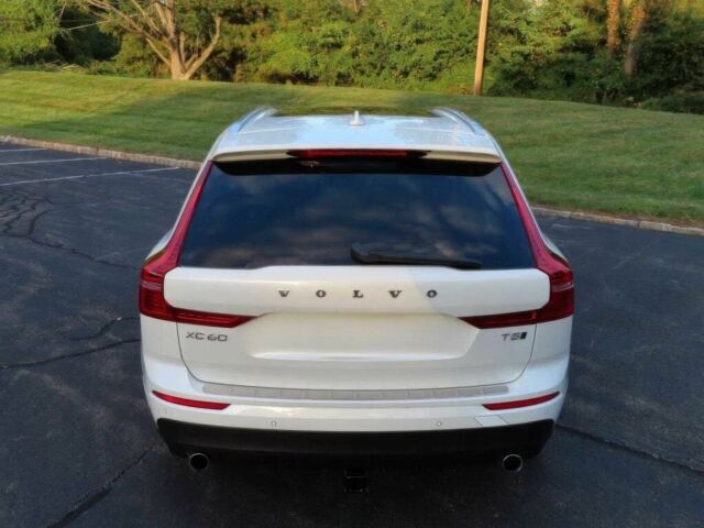 Белый Вольво ХС60, объемом двигателя 2 л и пробегом 48 тыс. км за 14700 $, фото 5 на Automoto.ua