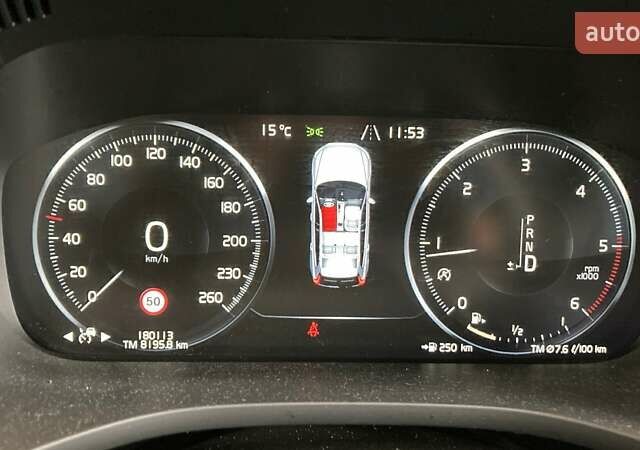 Белый Вольво ХС60, объемом двигателя 1.97 л и пробегом 203 тыс. км за 33750 $, фото 4 на Automoto.ua