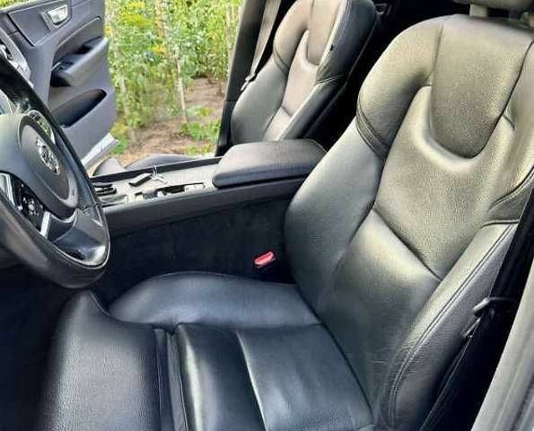 Вольво ХС60 2019 в Одессе на Automoto.ua Белый Вольво ХС60, объемом двигателя 2 л и пробегом 85 тыс. км за 19800 $, фото 5 на Automoto.ua