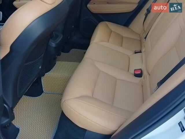 Белый Вольво ХС60, объемом двигателя 2 л и пробегом 89 тыс. км за 23490 $, фото 27 на Automoto.ua