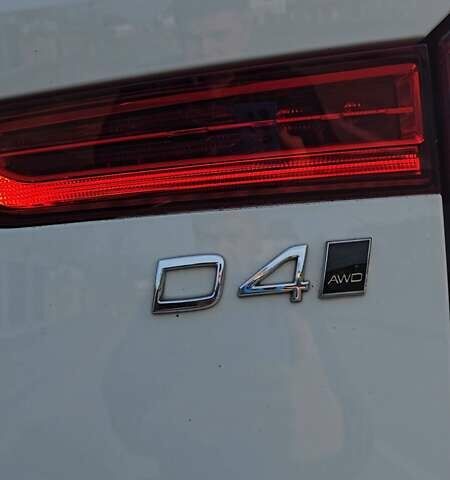 Белый Вольво ХС60, объемом двигателя 1.97 л и пробегом 160 тыс. км за 30900 $, фото 28 на Automoto.ua