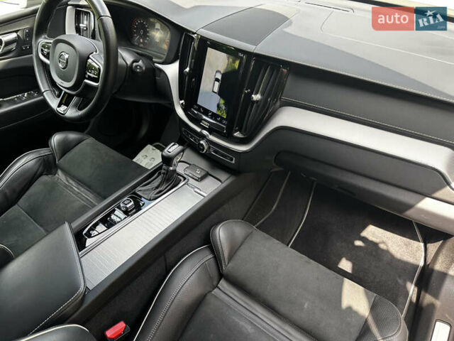 Белый Вольво ХС60, объемом двигателя 2 л и пробегом 159 тыс. км за 26500 $, фото 56 на Automoto.ua