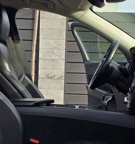 Белый Вольво ХС60, объемом двигателя 1.97 л и пробегом 160 тыс. км за 30900 $, фото 13 на Automoto.ua