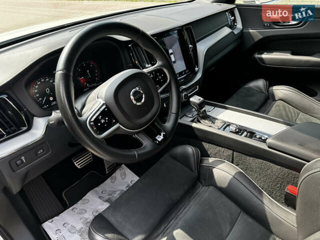 Белый Вольво ХС60, объемом двигателя 2 л и пробегом 159 тыс. км за 26500 $, фото 52 на Automoto.ua