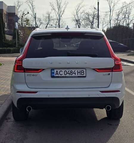 Белый Вольво ХС60, объемом двигателя 1.97 л и пробегом 160 тыс. км за 30900 $, фото 7 на Automoto.ua