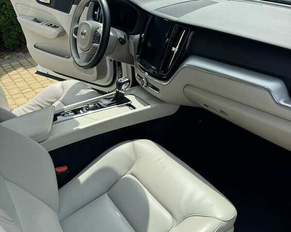 Белый Вольво ХС60, объемом двигателя 2 л и пробегом 207 тыс. км за 21700 $, фото 40 на Automoto.ua