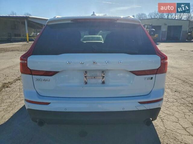 Белый Вольво ХС60, объемом двигателя 1.97 л и пробегом 94 тыс. км за 8500 $, фото 5 на Automoto.ua