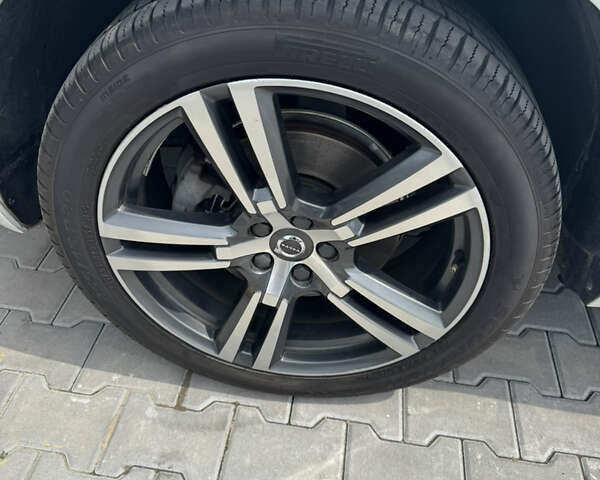 Белый Вольво ХС60, объемом двигателя 2 л и пробегом 207 тыс. км за 21700 $, фото 54 на Automoto.ua