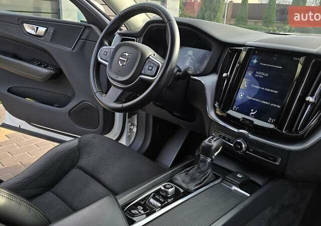 Белый Вольво ХС60, объемом двигателя 1.97 л и пробегом 160 тыс. км за 30900 $, фото 11 на Automoto.ua