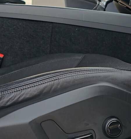 Белый Вольво ХС60, объемом двигателя 1.97 л и пробегом 160 тыс. км за 30900 $, фото 30 на Automoto.ua