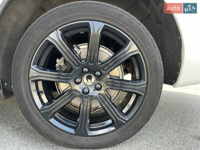 Белый Вольво ХС60, объемом двигателя 1.97 л и пробегом 42 тыс. км за 44500 $, фото 26 на Automoto.ua