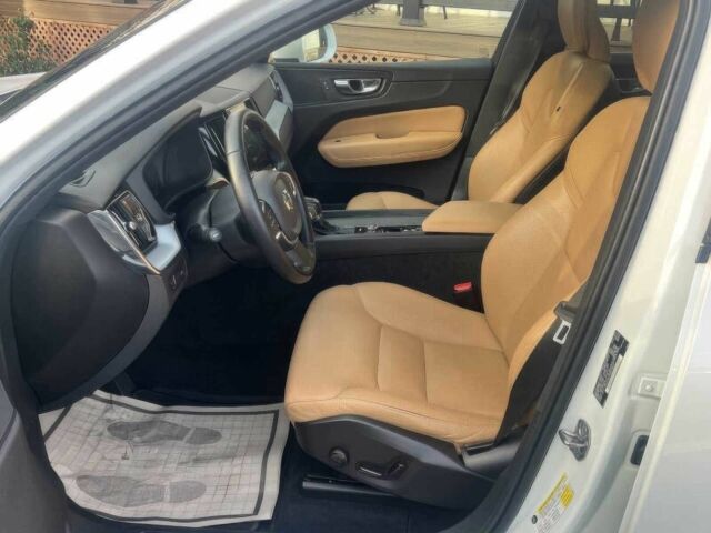 Белый Вольво ХС60, объемом двигателя 2 л и пробегом 34 тыс. км за 24400 $, фото 7 на Automoto.ua