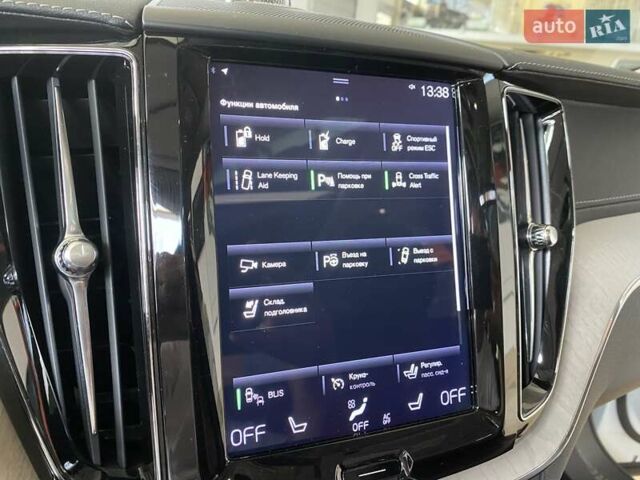 Белый Вольво ХС60, объемом двигателя 1.97 л и пробегом 66 тыс. км за 39000 $, фото 33 на Automoto.ua
