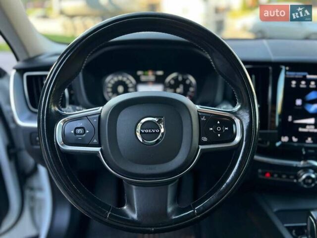 Белый Вольво ХС60, объемом двигателя 1.97 л и пробегом 192 тыс. км за 33000 $, фото 13 на Automoto.ua