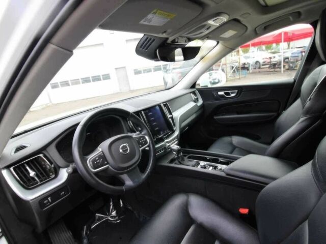 Белый Вольво ХС60, объемом двигателя 2 л и пробегом 41 тыс. км за 21000 $, фото 9 на Automoto.ua