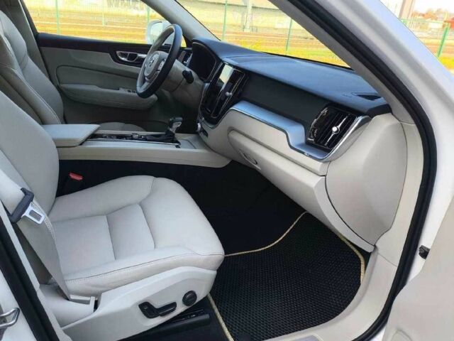 Вольво ХС60 2020 в Киеве на Automoto.ua Белый Вольво ХС60, объемом двигателя 0 л и пробегом 69 тыс. км за 16800 $, фото 13 на Automoto.ua