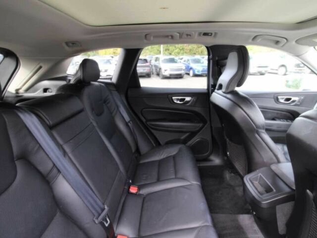 Белый Вольво ХС60, объемом двигателя 2 л и пробегом 41 тыс. км за 21000 $, фото 13 на Automoto.ua