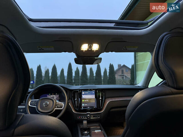 Білий Вольво ХС60, об'ємом двигуна 1.97 л та пробігом 68 тис. км за 33500 $, фото 11 на Automoto.ua