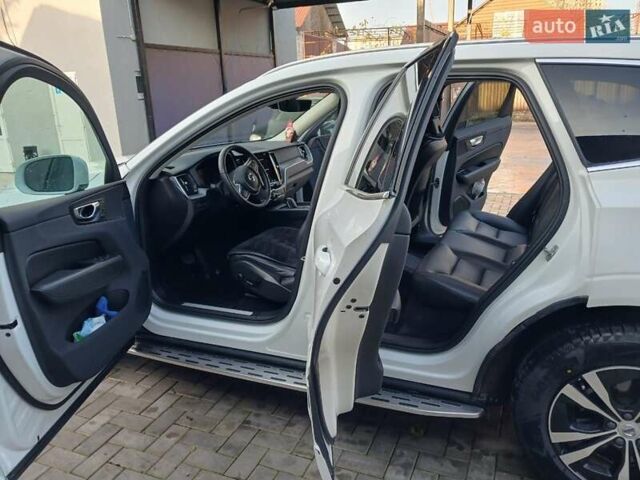 Белый Вольво ХС60, объемом двигателя 1.97 л и пробегом 43 тыс. км за 39500 $, фото 10 на Automoto.ua