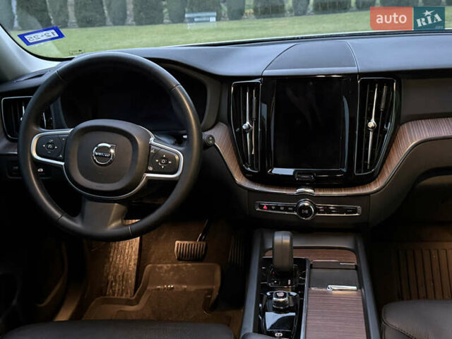 Білий Вольво ХС60, об'ємом двигуна 1.97 л та пробігом 68 тис. км за 33500 $, фото 22 на Automoto.ua