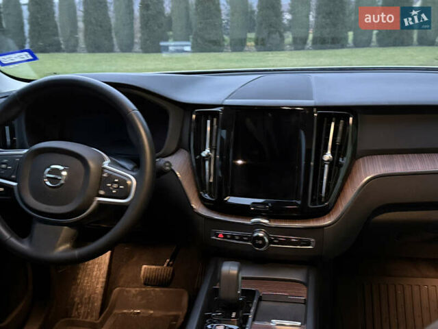 Білий Вольво ХС60, об'ємом двигуна 1.97 л та пробігом 68 тис. км за 33500 $, фото 21 на Automoto.ua