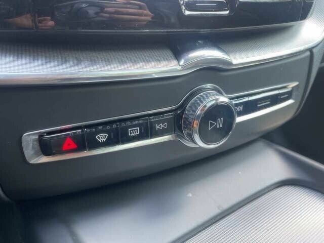 Білий Вольво ХС60, об'ємом двигуна 2 л та пробігом 22 тис. км за 21000 $, фото 11 на Automoto.ua