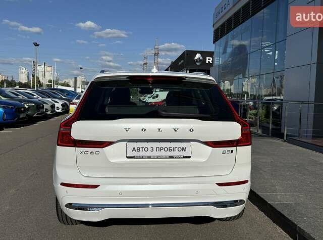 Белый Вольво ХС60, объемом двигателя 1.97 л и пробегом 30 тыс. км за 43762 $, фото 8 на Automoto.ua