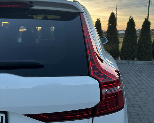 Білий Вольво ХС60, об'ємом двигуна 1.97 л та пробігом 31 тис. км за 35600 $, фото 25 на Automoto.ua