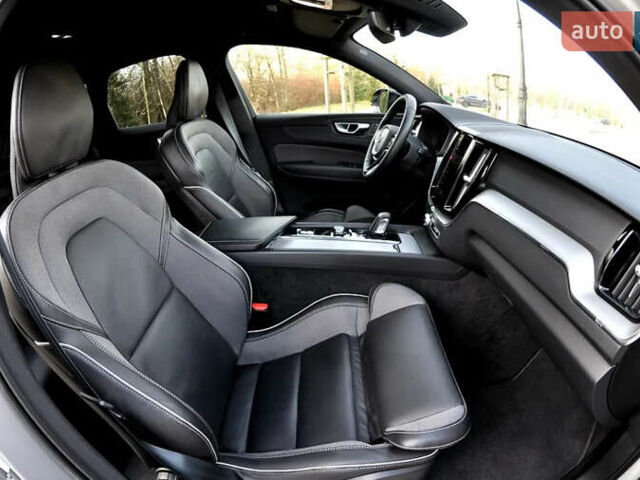 Белый Вольво ХС60, объемом двигателя 1.97 л и пробегом 90 тыс. км за 16200 $, фото 10 на Automoto.ua