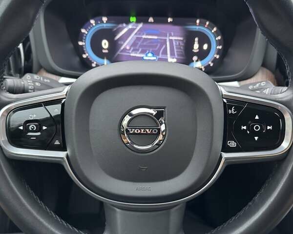 Белый Вольво ХС60, объемом двигателя 1.97 л и пробегом 64 тыс. км за 52000 $, фото 17 на Automoto.ua