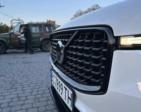 Білий Вольво ХС60, об'ємом двигуна 1.97 л та пробігом 31 тис. км за 35600 $, фото 82 на Automoto.ua