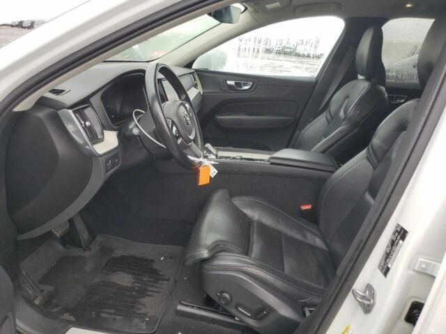 Белый Вольво ХС60, объемом двигателя 2 л и пробегом 53 тыс. км за 10000 $, фото 6 на Automoto.ua