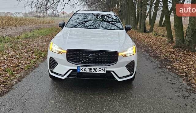 Белый Вольво ХС60, объемом двигателя 2 л и пробегом 29 тыс. км за 52000 $, фото 4 на Automoto.ua