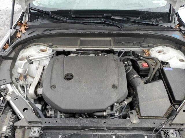 Белый Вольво ХС60, объемом двигателя 2 л и пробегом 53 тыс. км за 10000 $, фото 11 на Automoto.ua