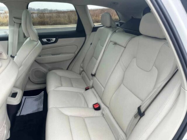 Белый Вольво ХС60, объемом двигателя 2 л и пробегом 13 тыс. км за 24900 $, фото 9 на Automoto.ua