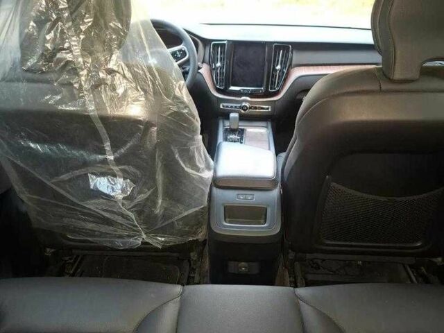 Білий Вольво ХС60, об'ємом двигуна 2 л та пробігом 45 тис. км за 29700 $, фото 5 на Automoto.ua