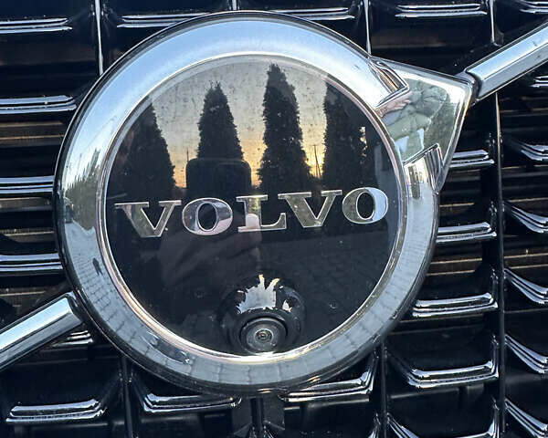 Білий Вольво ХС60, об'ємом двигуна 1.97 л та пробігом 31 тис. км за 35600 $, фото 80 на Automoto.ua