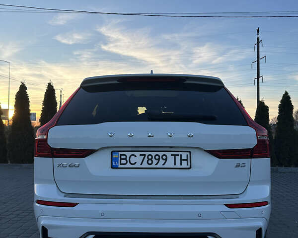 Білий Вольво ХС60, об'ємом двигуна 1.97 л та пробігом 31 тис. км за 35600 $, фото 19 на Automoto.ua