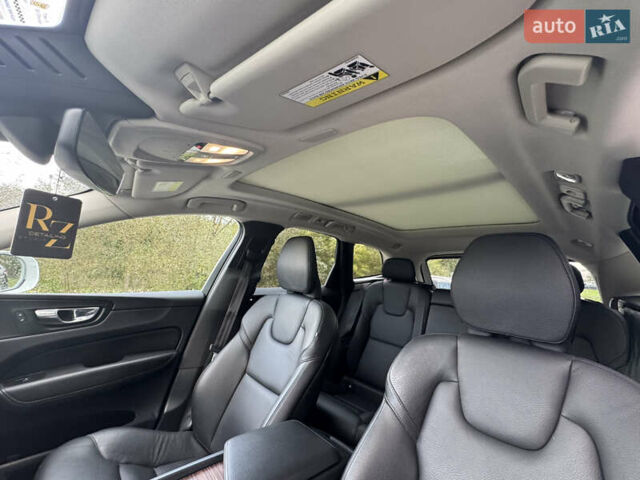 Белый Вольво ХС60, объемом двигателя 2 л и пробегом 93 тыс. км за 29000 $, фото 7 на Automoto.ua