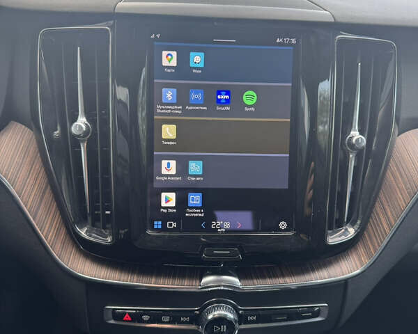 Белый Вольво ХС60, объемом двигателя 2 л и пробегом 93 тыс. км за 29000 $, фото 10 на Automoto.ua