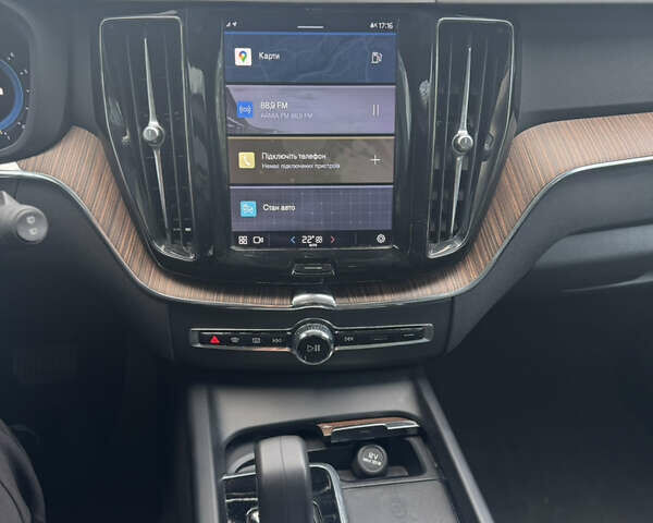 Белый Вольво ХС60, объемом двигателя 2 л и пробегом 93 тыс. км за 29000 $, фото 9 на Automoto.ua