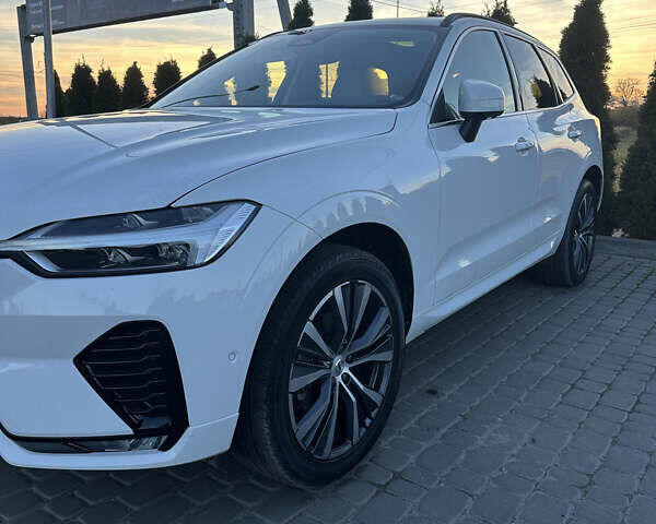 Білий Вольво ХС60, об'ємом двигуна 1.97 л та пробігом 31 тис. км за 35600 $, фото 8 на Automoto.ua