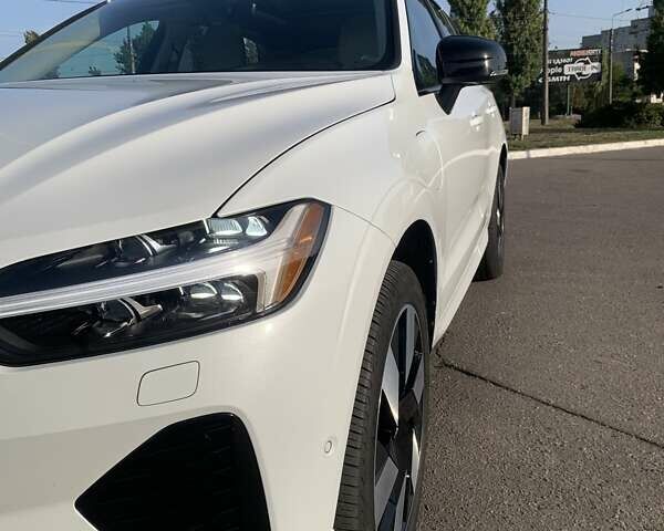 Белый Вольво ХС60, объемом двигателя 2 л и пробегом 6 тыс. км за 37200 $, фото 8 на Automoto.ua