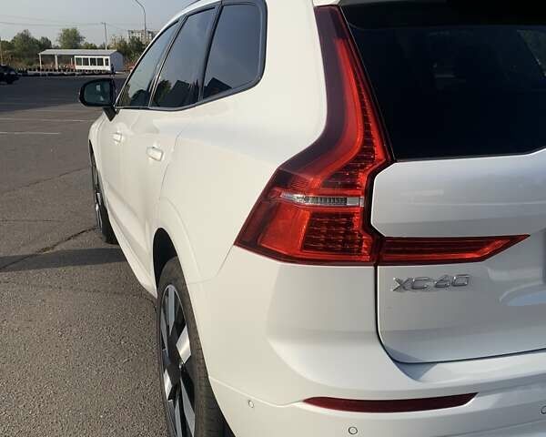 Белый Вольво ХС60, объемом двигателя 2 л и пробегом 6 тыс. км за 37200 $, фото 9 на Automoto.ua