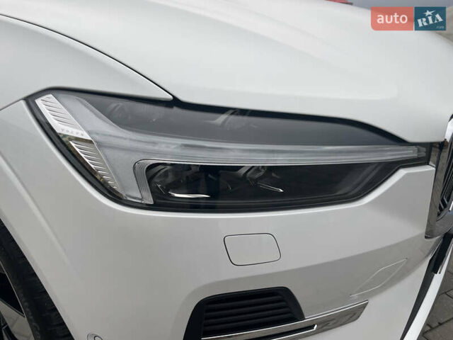 Белый Вольво ХС60, объемом двигателя 2 л и пробегом 15 тыс. км за 66000 $, фото 23 на Automoto.ua