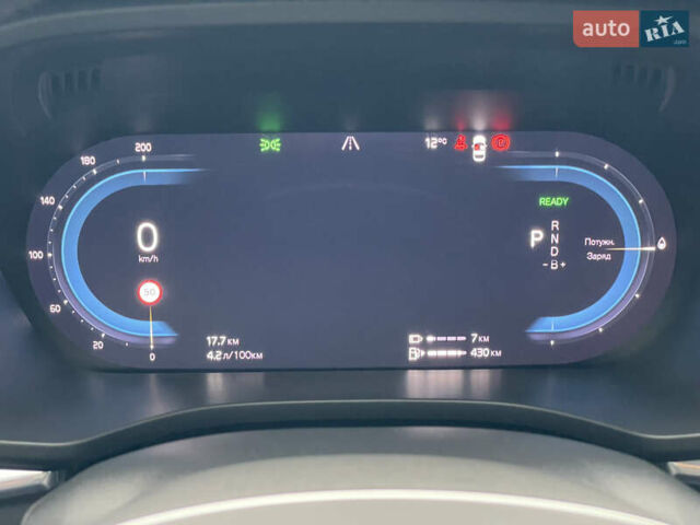 Белый Вольво ХС60, объемом двигателя 2 л и пробегом 15 тыс. км за 66000 $, фото 57 на Automoto.ua