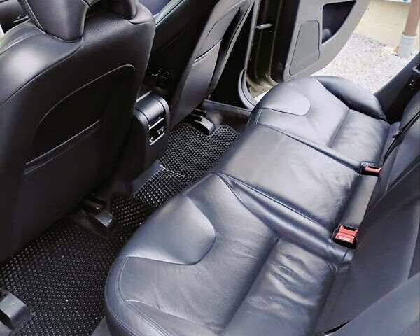 Бежевый Вольво ХС60, объемом двигателя 2.4 л и пробегом 288 тыс. км за 19000 $, фото 11 на Automoto.ua